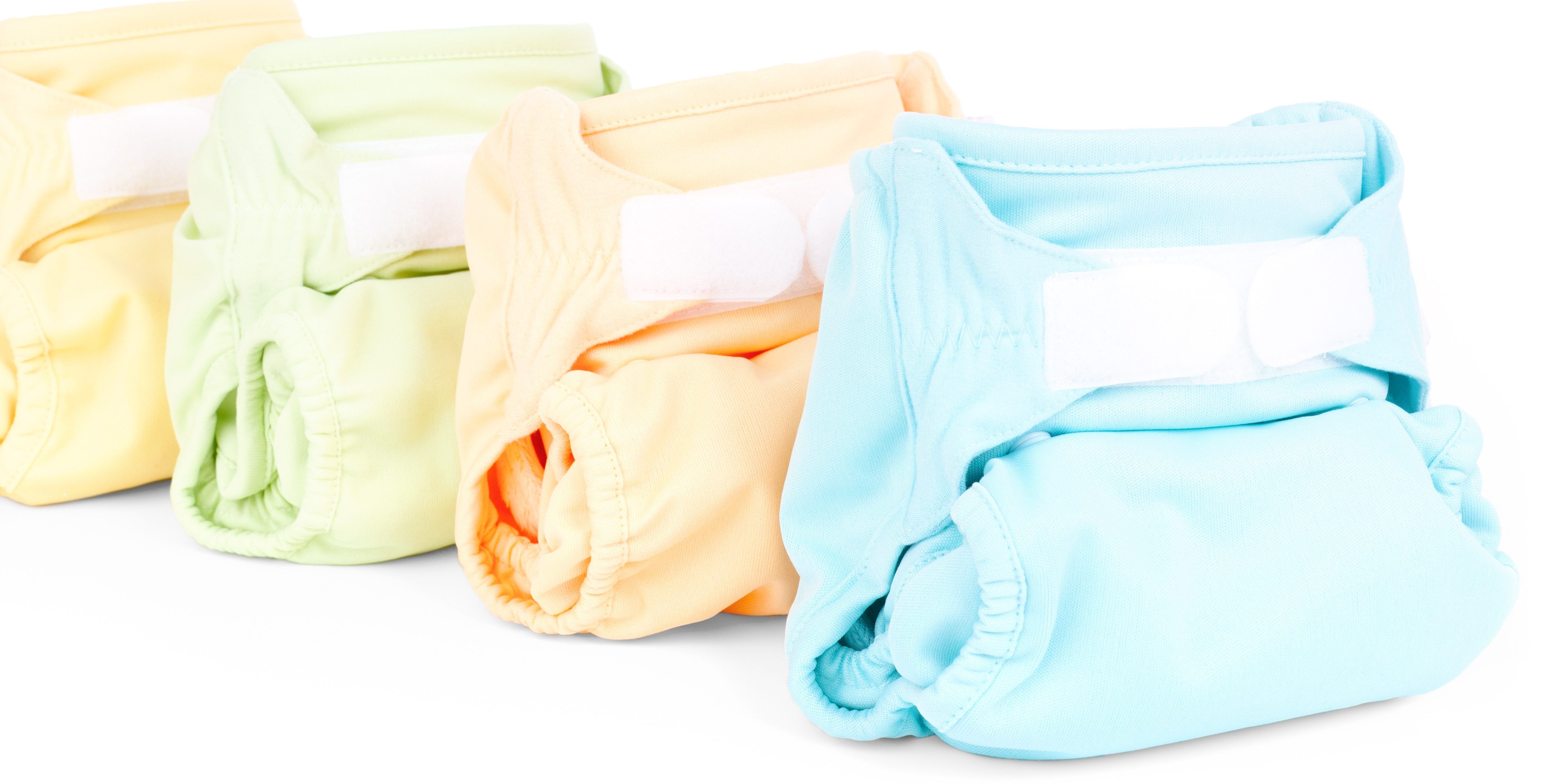 Here's what you should know about choosing the best diaper for your baby